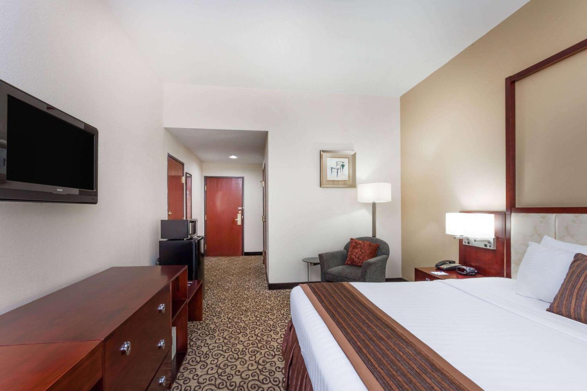 เบย์มอนต์ บาย วินด์แฮม โคลัมเบีย ฟอร์ตแจ็คสัน Hotel ภายนอก รูปภาพ